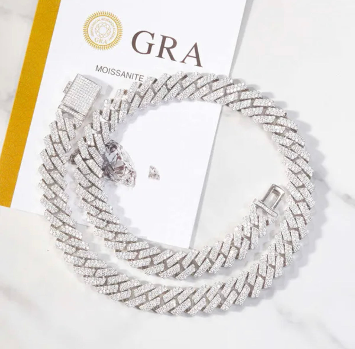📿 Iced Out Cuban Link Chain Set 💎🔥 – Gold & Silver Edition