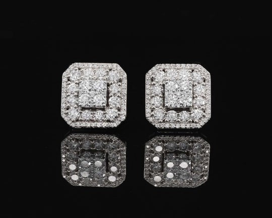 Fashionable Round Cut Screw Back Moissanite Diamond Unisex Earring