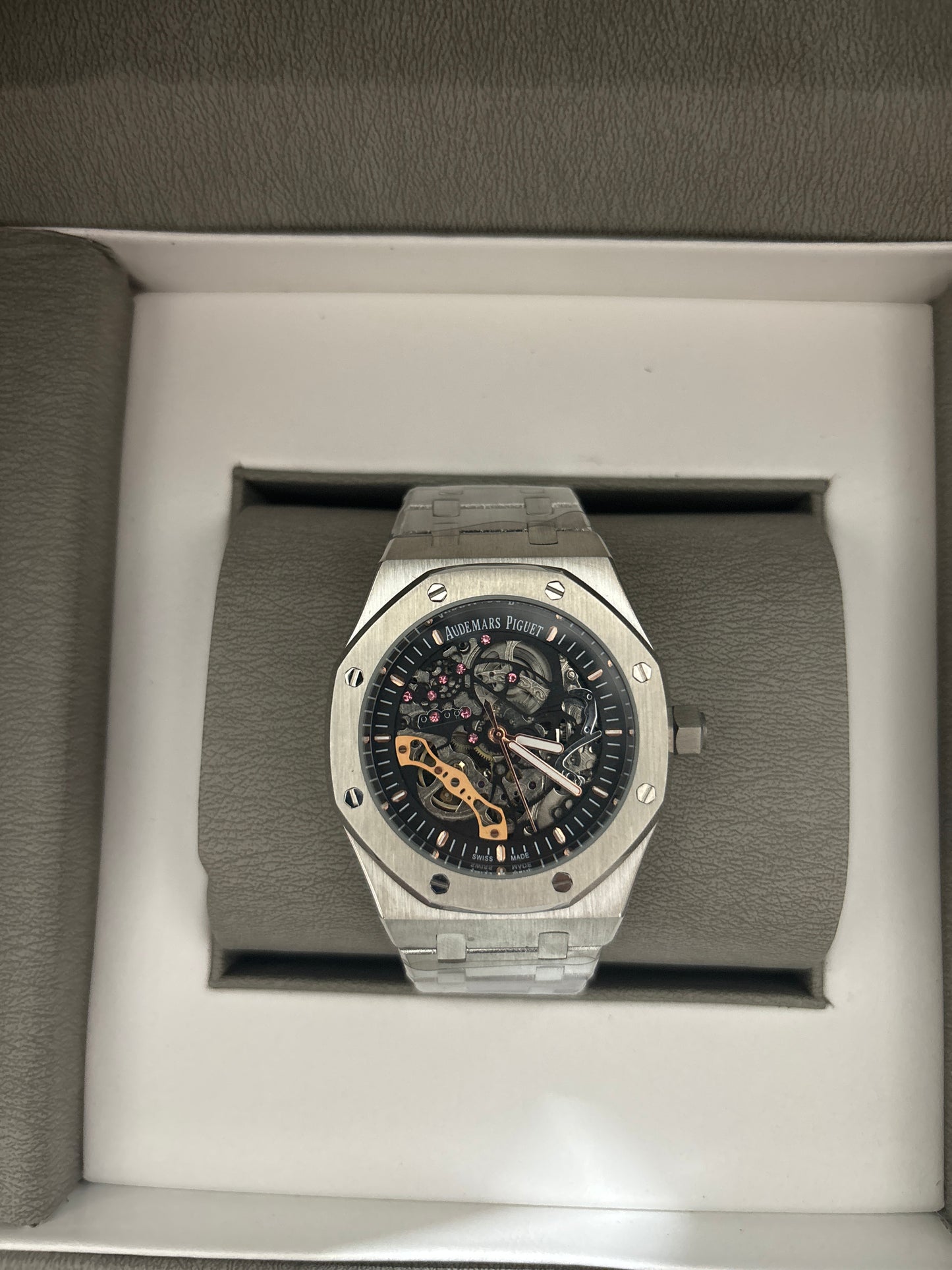 🕰️ Audemars Piguet Royal Oak Skeleton – Openwork Masterpiece 🔱✨