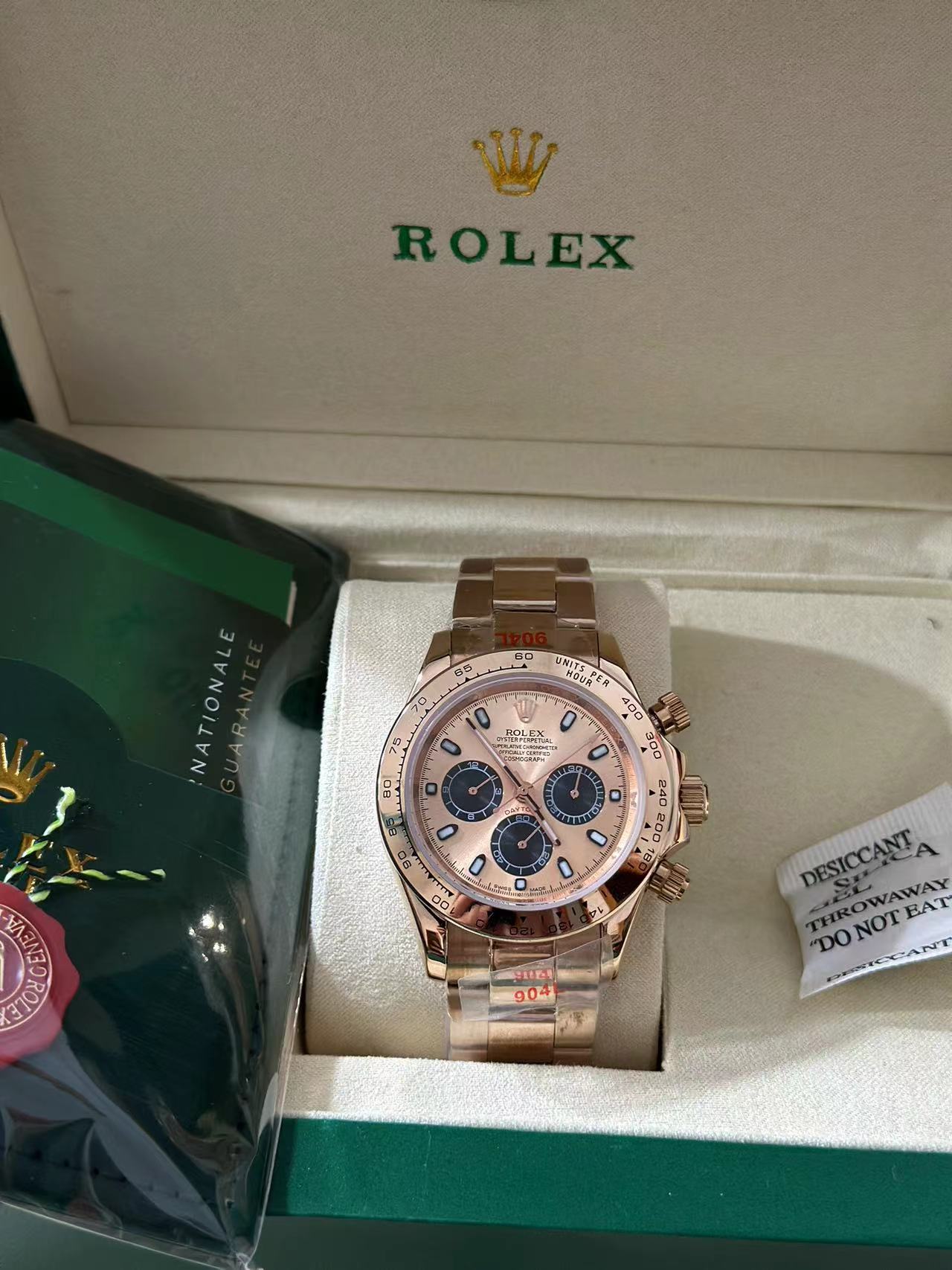 🕰️ Rolex Daytona Cosmograph – Luxury Chronograph Watch ⌚✨