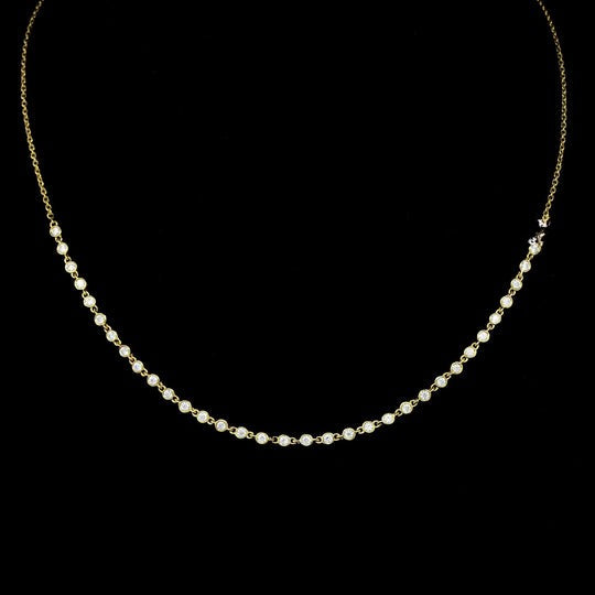 Round Cut Moissanite Diamond Pendant For Women