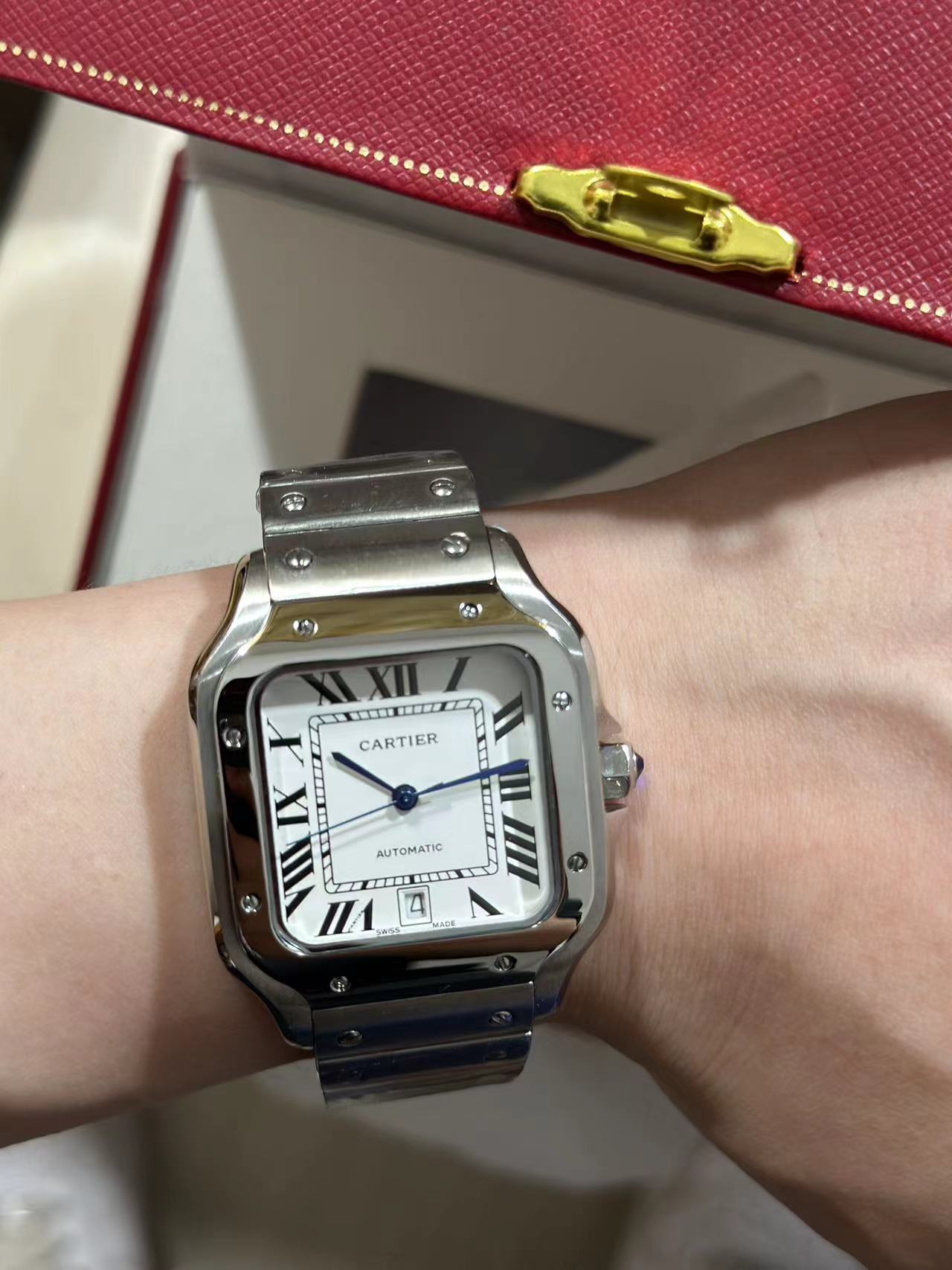 🕰️ Cartier Santos Collection – Luxury Redefined ✨