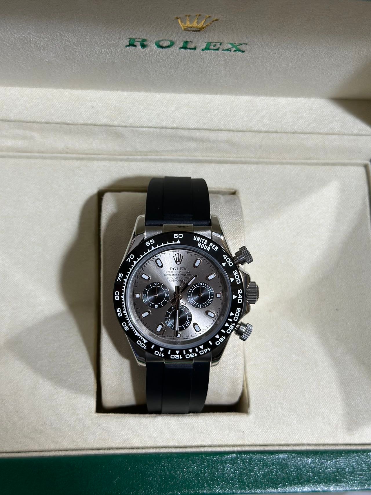 🕰️ Rolex Daytona Cosmograph – Luxury Chronograph Watch ⌚✨