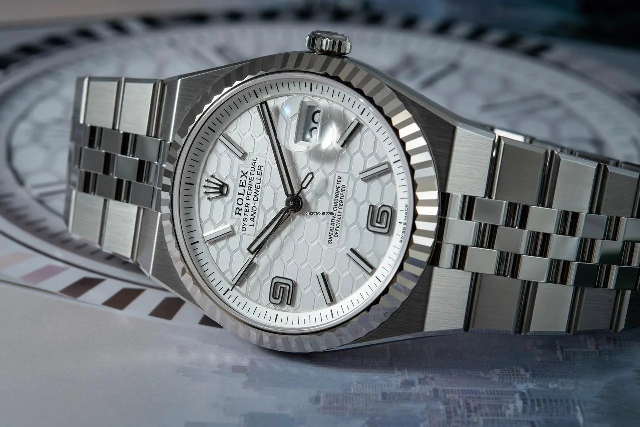 Luxury Land Dweller Automatic Rlx watch